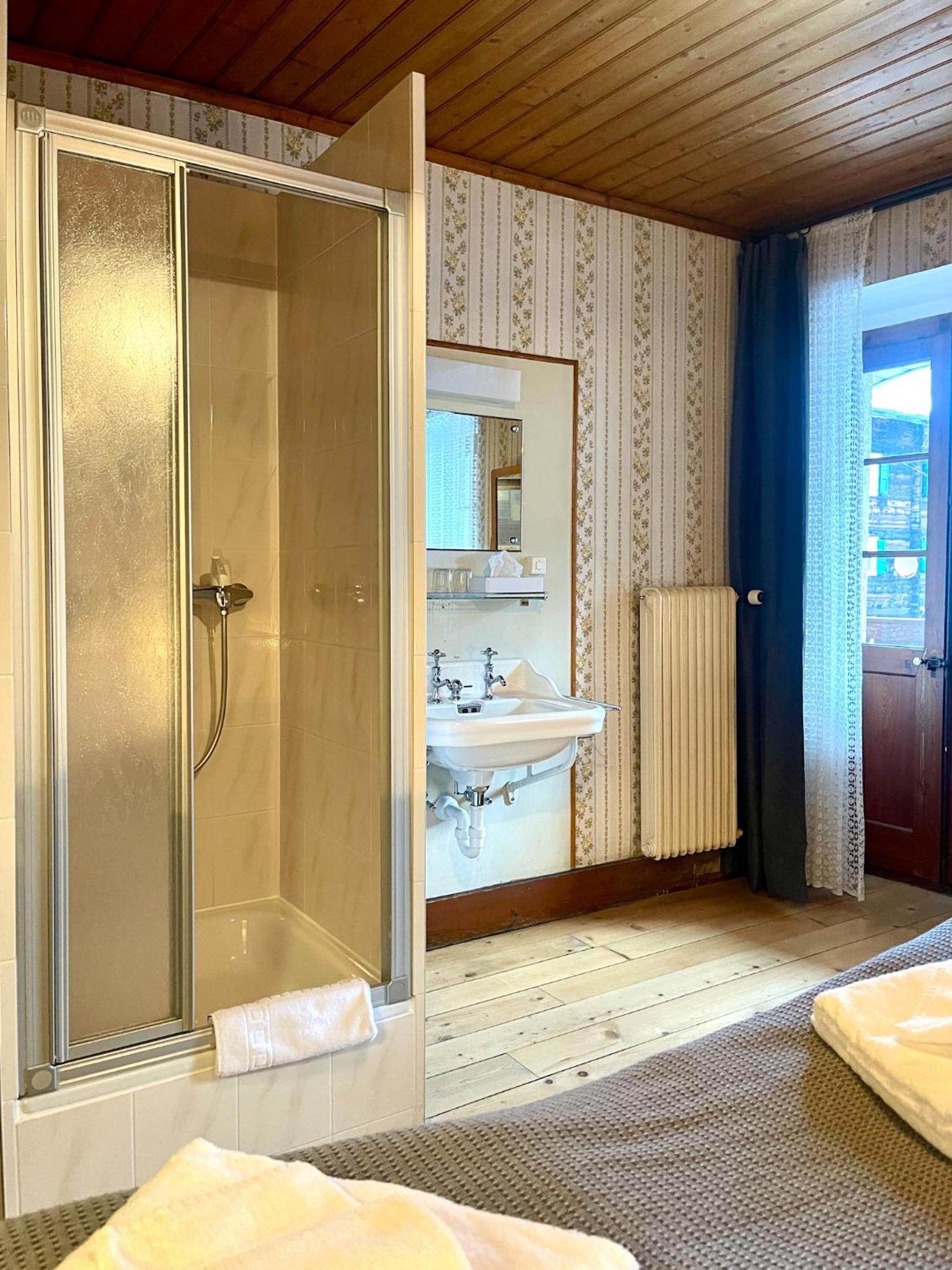 Du Glacier Boutique & Traditions Hotel Фиш Экстерьер фото